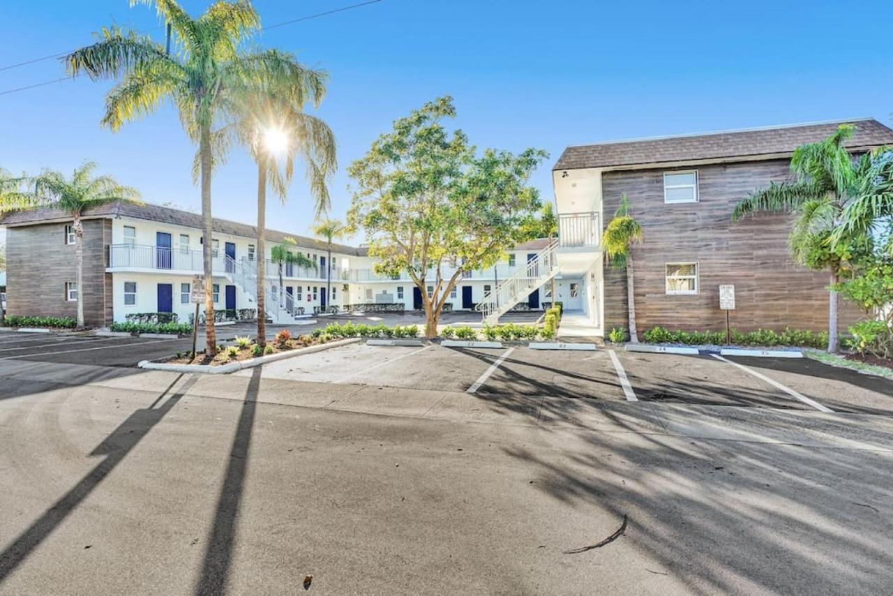 Rustic Retreats Cozy 1Br For 4 Guests In The Heart Of Fort Lauderdale Apartment Exterior photo