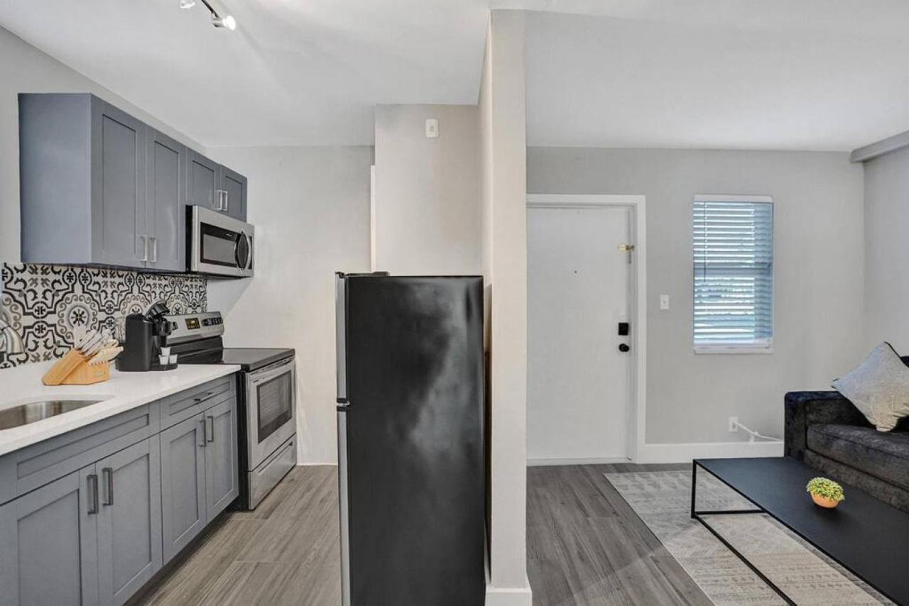 Rustic Retreats Cozy 1Br For 4 Guests In The Heart Of Fort Lauderdale Apartment Exterior photo